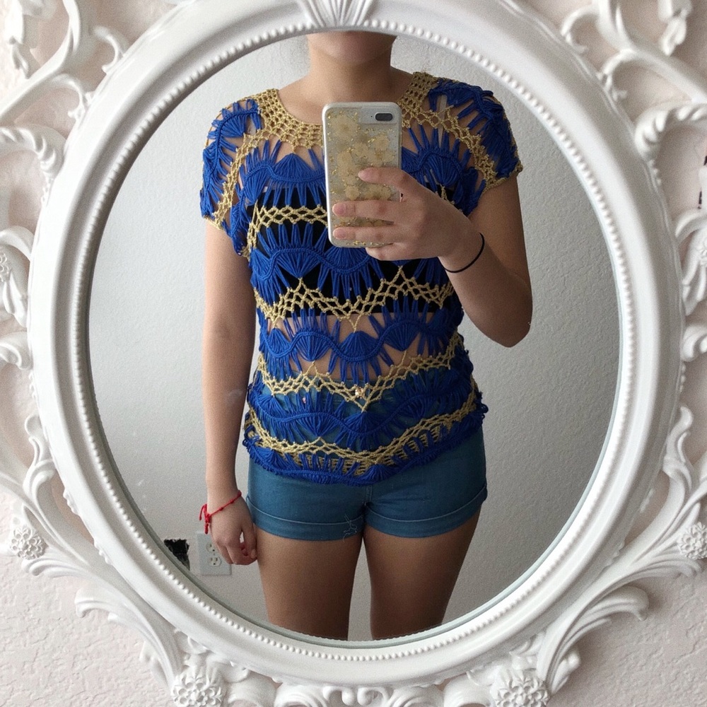 ******sold*********Knit top